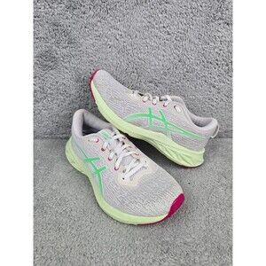 ASICS Athletic Running Shoes Versablast 2 Womens Size 7.5 Retro White/Tourmaline
